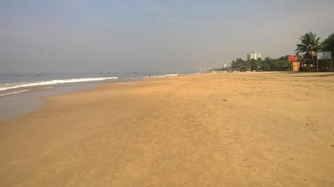 Ranveli Beach Hotel Dehiwala-Mount Lavinia Exterior photo